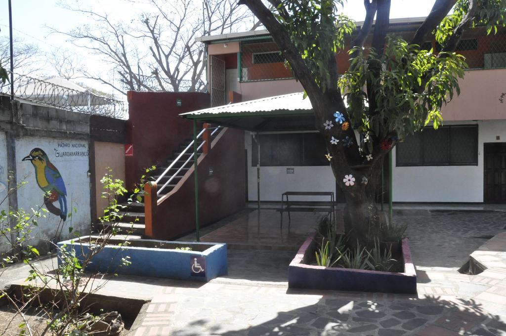 Esgueva House Hotel Managua Kültér fotó